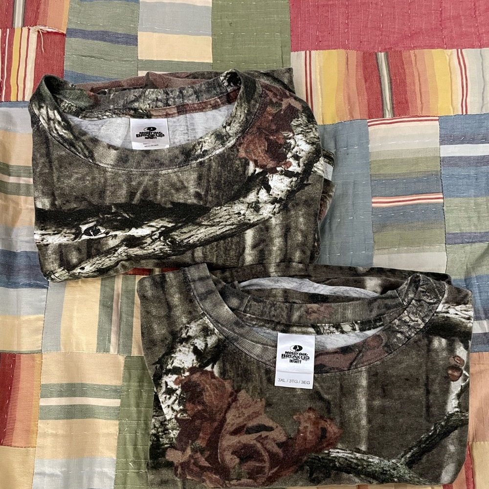 Bundle of 4 - Red Head, RealTree and 2 Mossy Oak Camouflage Long Sleeve Shirts